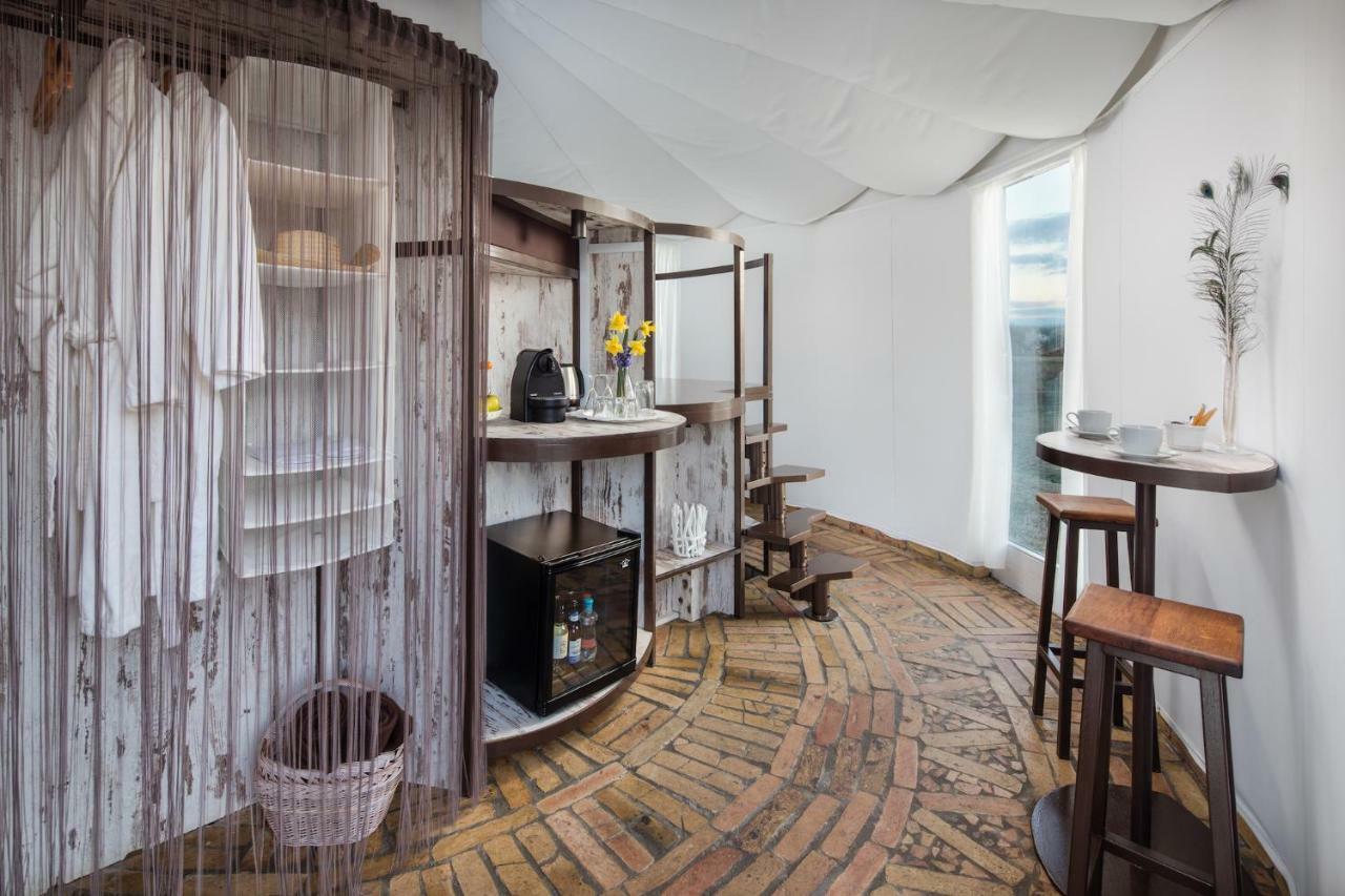 Homoki Lodge Bed & Beyond Glamping (Adults Only) Ruzsa Ngoại thất bức ảnh