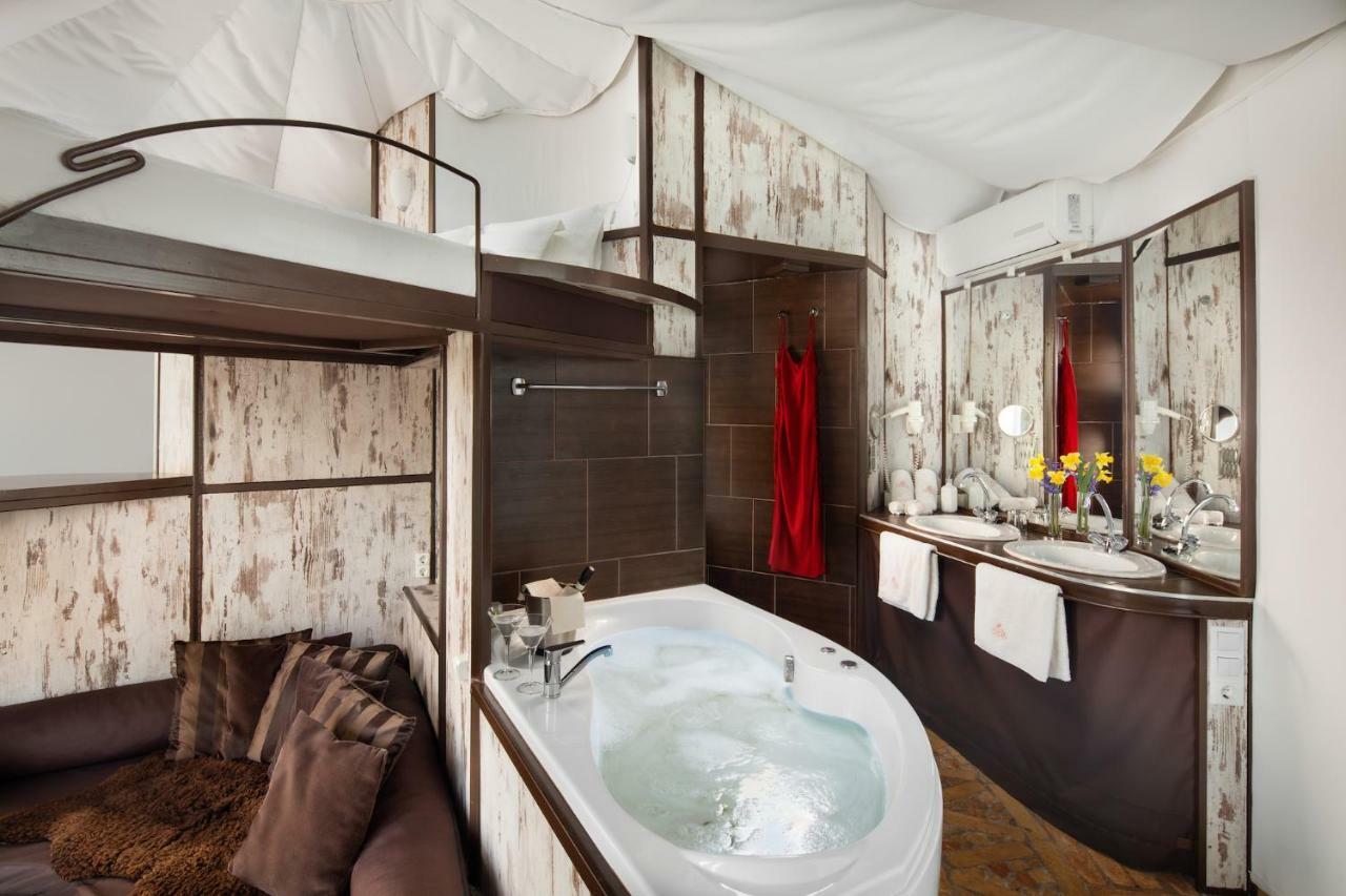 Homoki Lodge Bed & Beyond Glamping (Adults Only) Ruzsa Ngoại thất bức ảnh